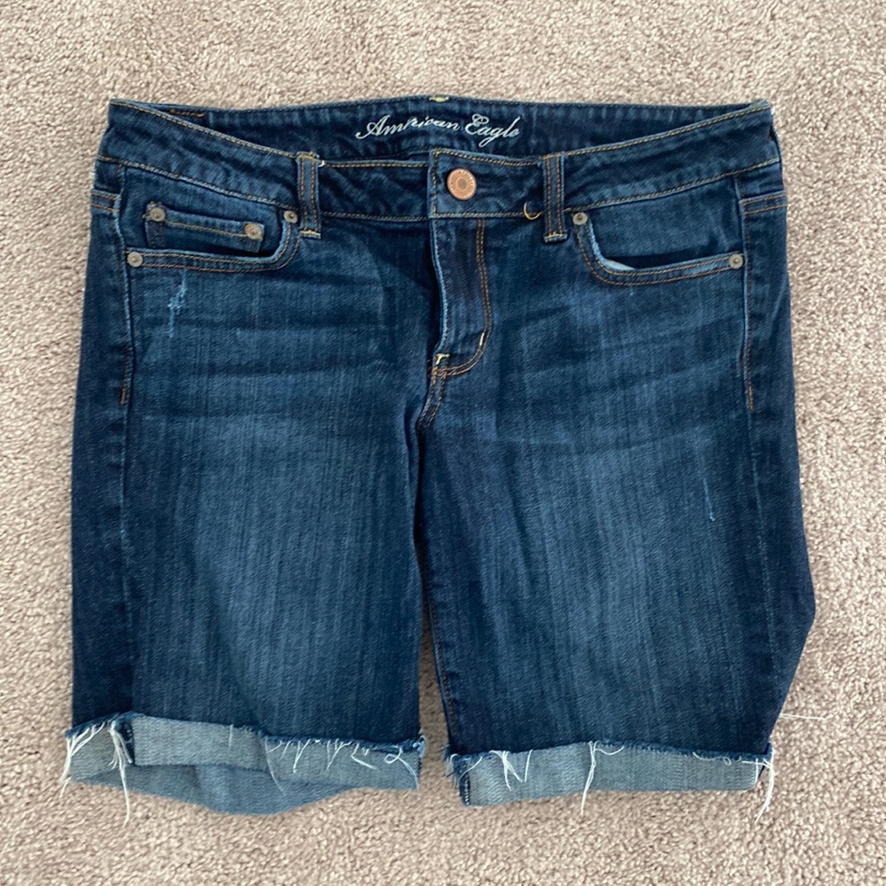 american Eagle Stretch short dark blue denim size 12 … 7” inseam